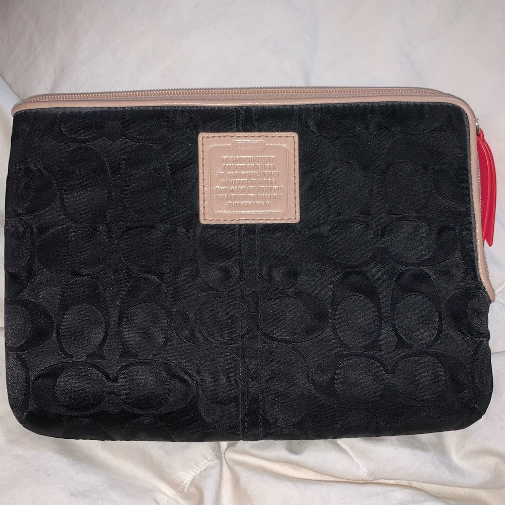 Black Coach pouch